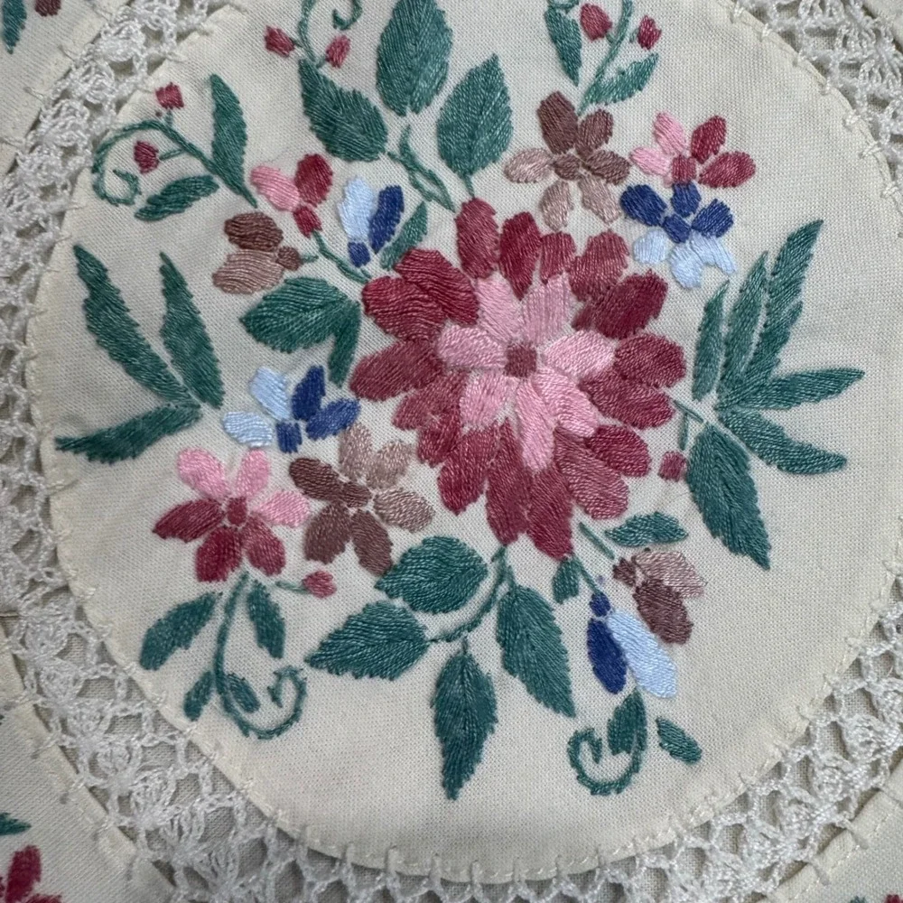 Vintage Hand Embroidered Floral Lace Trim Pillow Covers Set of 2 Cream 15.5